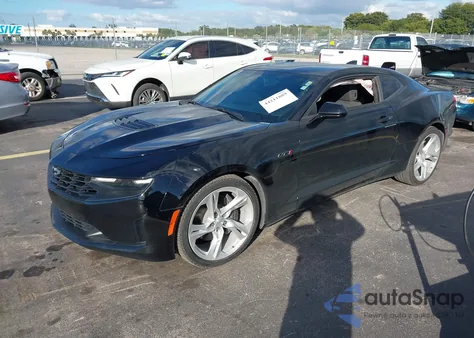 2021 Chevrolet Camaro Rwd Lt1 from USA, damaged, VIN 1G1FF1R78M0121517